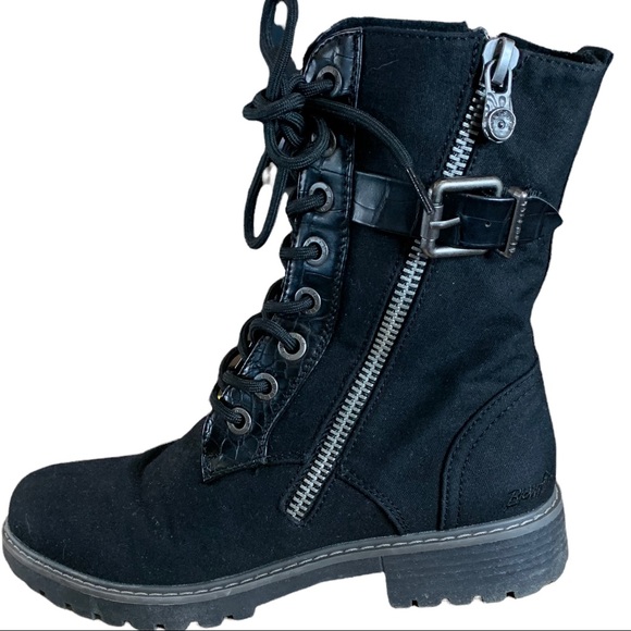Blowfish Malibu rauly above ankle boots. Rugged fabric uppers. size 9